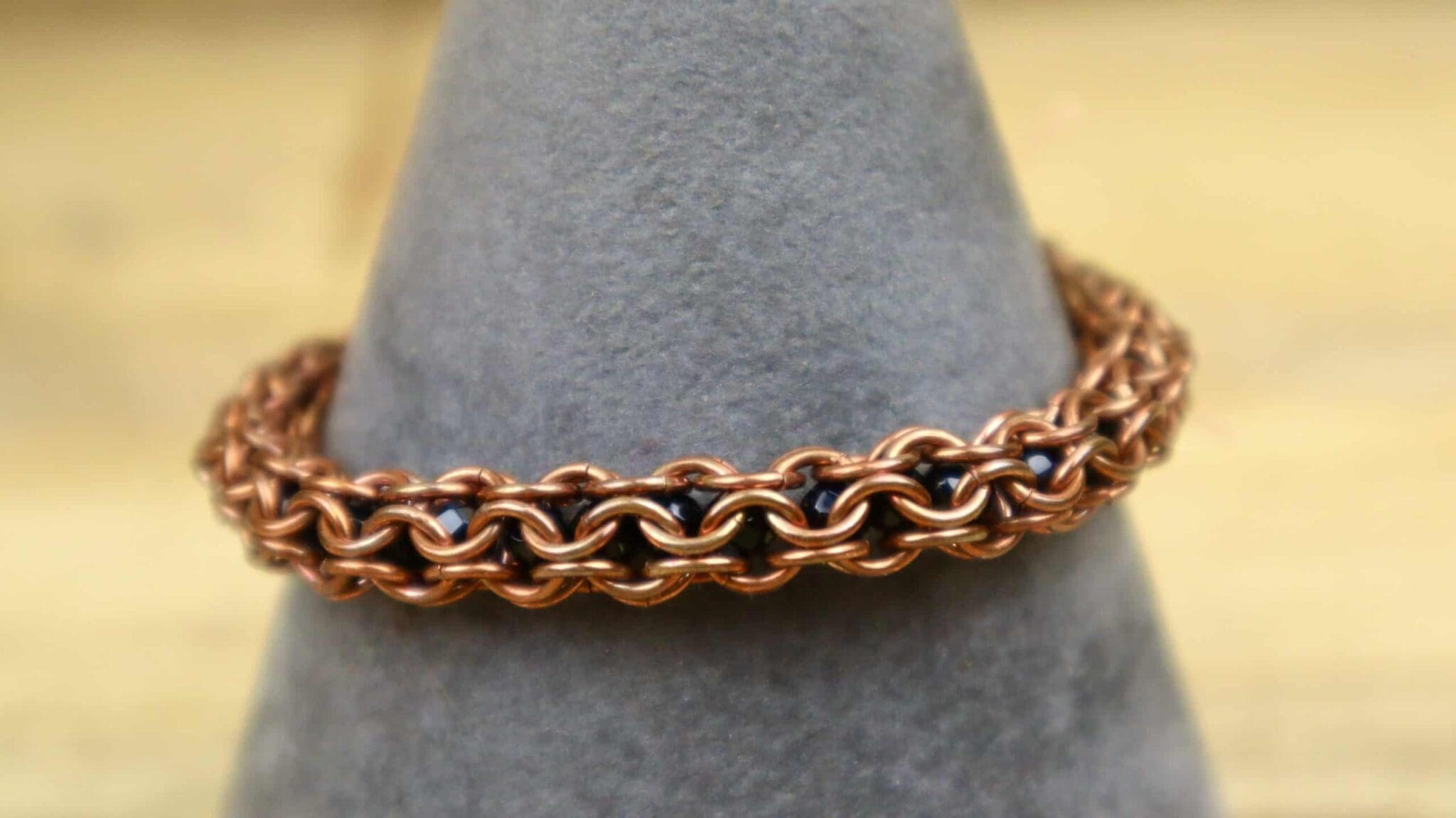 Inverted Round Maille Tutorial Including Wrapped Loops and End Caps.