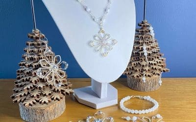 Handmade for the Holidays: The Joy of Gifting and Selling Your Own Jewellery