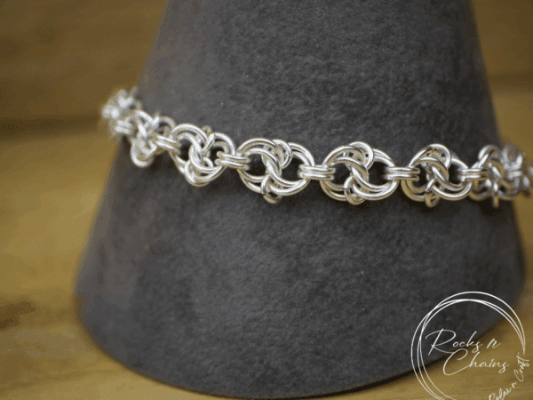 Celtic Spiral Knot Chain Maille tutorial