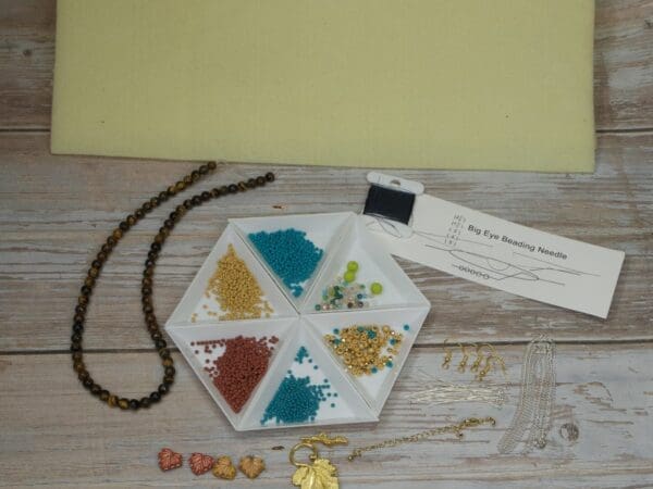 Spare September 2025 Relax n Craft box