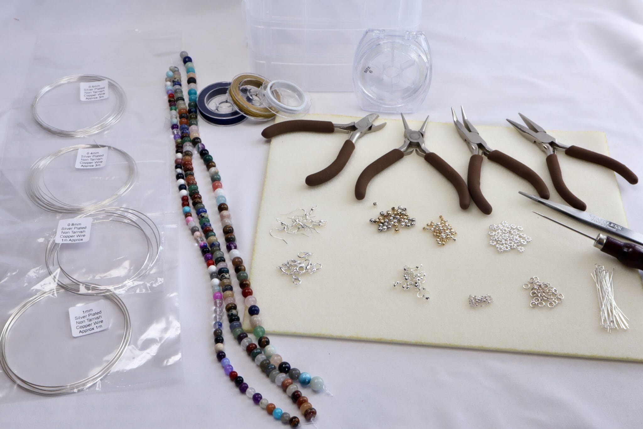 The Ultimate Jewellery Maker Starter/Travel Kit - Image 4